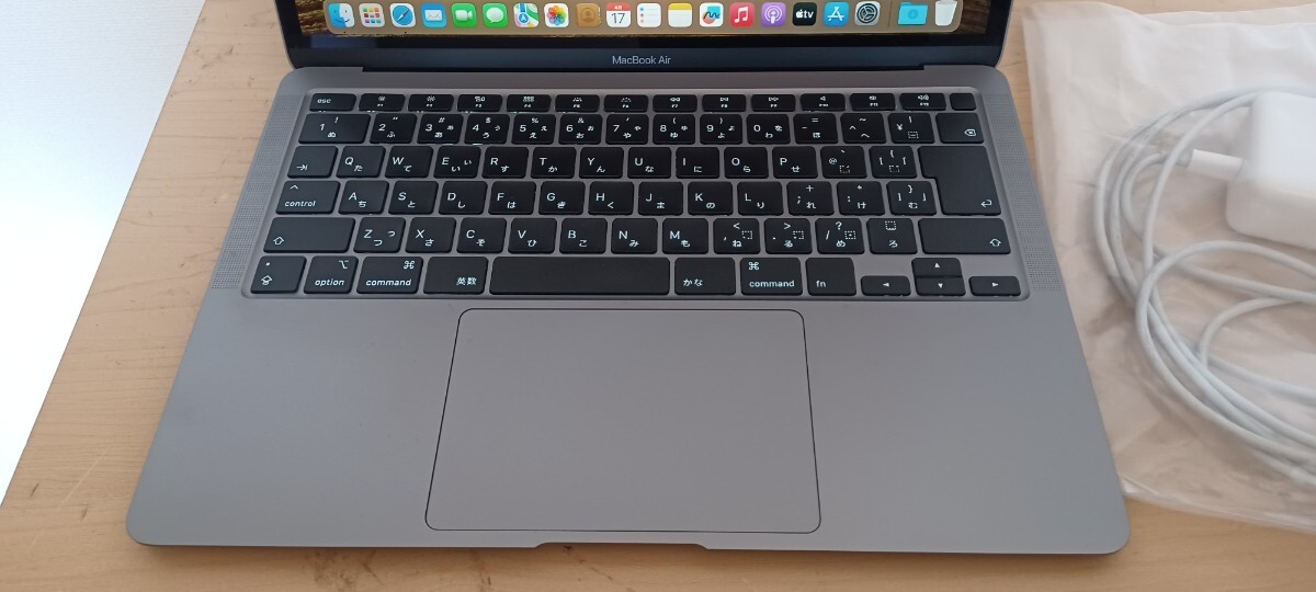Apple MacBook Air A2179 デュアルコアCore i3/8GB/SSD 256GB Retina 13inch 2020年モデル mac os sonoma 中古品の画像9