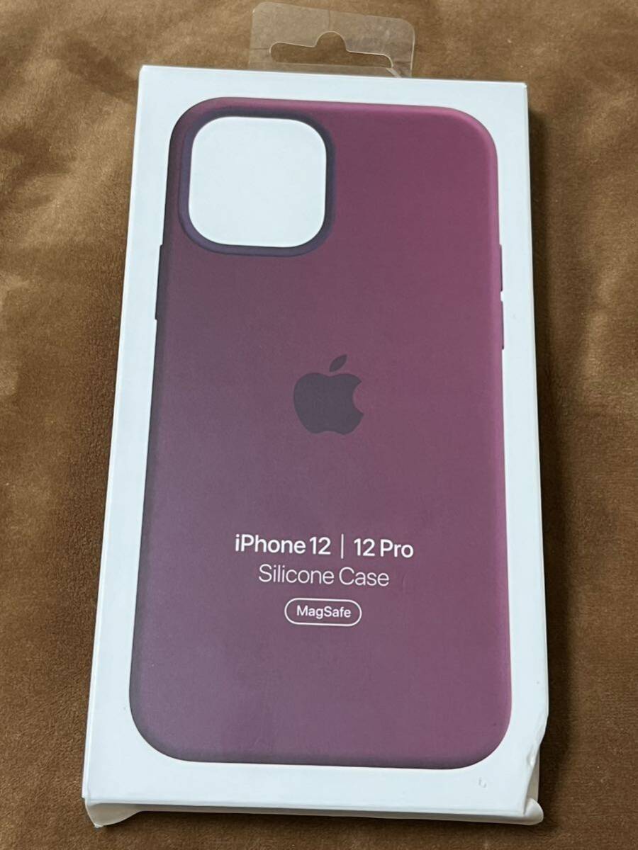 [ beautiful goods ] original iPhone 12 / 12 Pro silicon case * plum 