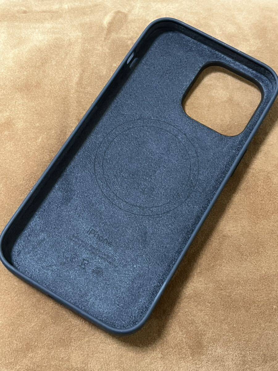 【美品】純正 iPhone 14 Pro Max シリコンケース・ミッドナイト_画像5