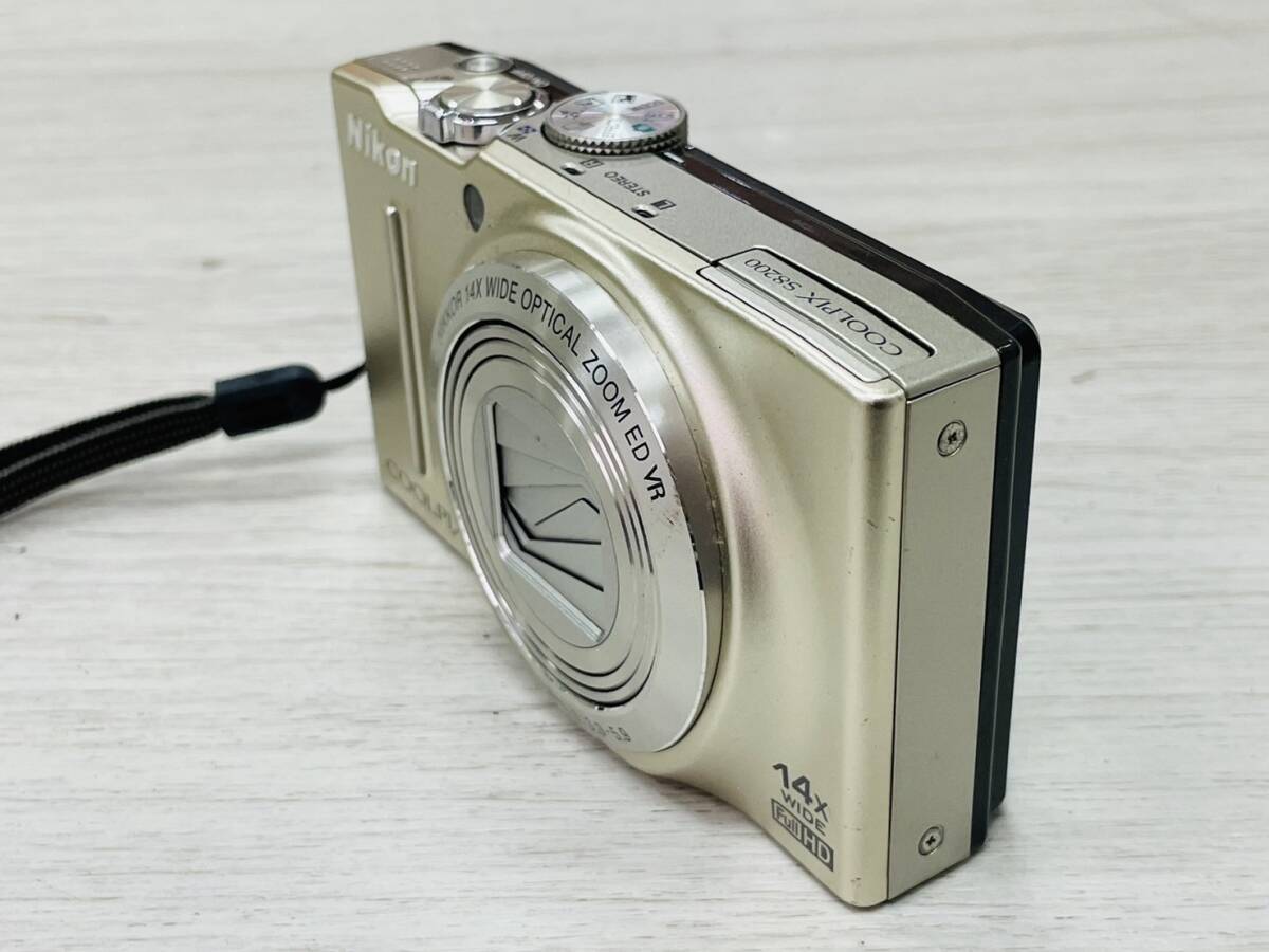 【充電切れ】 Nikon ニコン COOLPIX S8200 クールピクス コンパクトデジタルカメラ 14x WIDE_画像2
