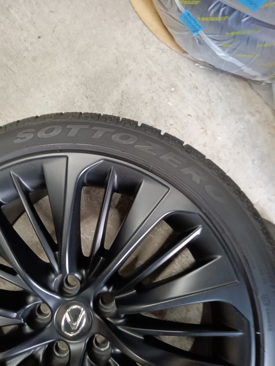 LS 純正ホイール/PIRELLI SOTTOZERO 245/40R20 99V 4本 2019年製_画像3