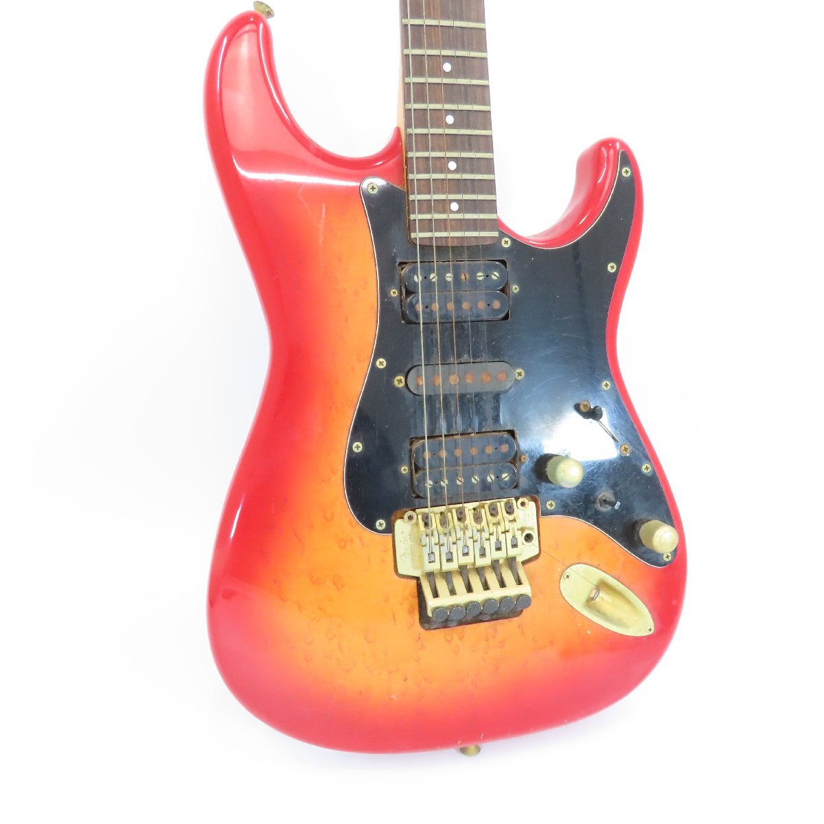 6677-160 Fender STRATOCASTER フェンダー ストラト エレキギター ORIGINAL Contour Body ジャンクの画像1