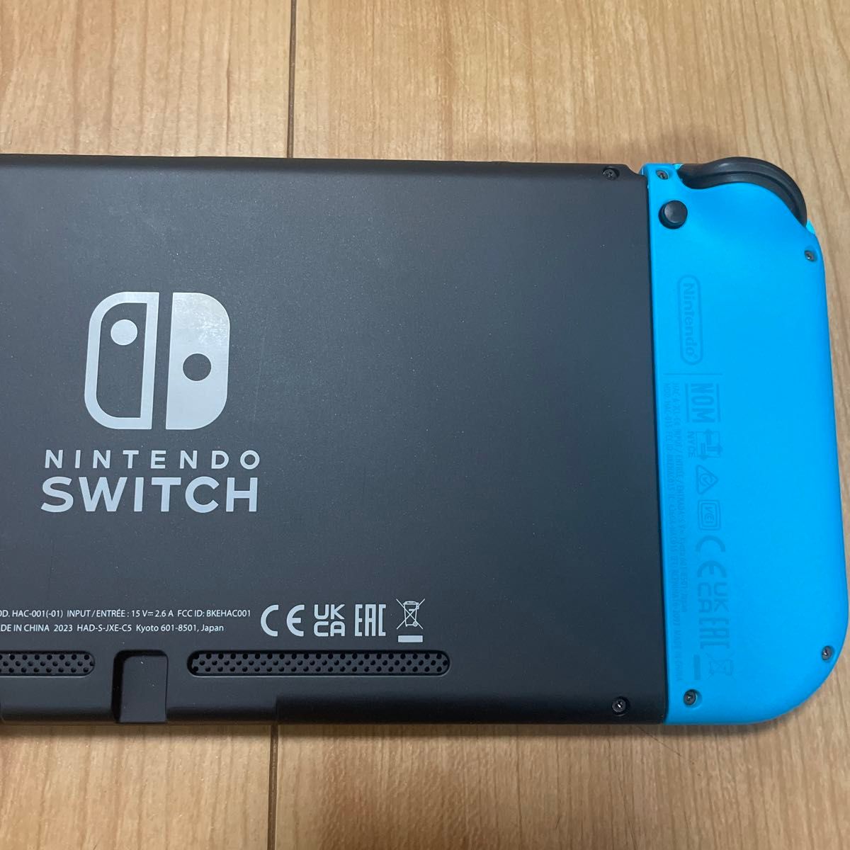 0604131【2023年製】 新型Nintendo Switch ネオンブルー ネオン 0604131【2023年製】 新型Nintendo Switch ネオンブルー ネオン