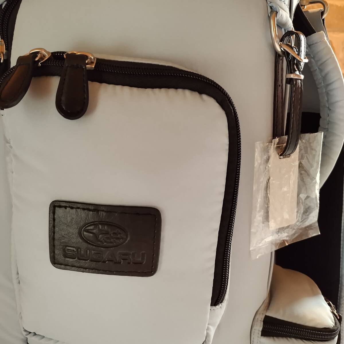 実使用無しの美品 スバル SUBARU キャディバッグ 8 5型 サックス 実使用無しの美品 スバル SUBARU キャディバッグ 8 5型 サックス