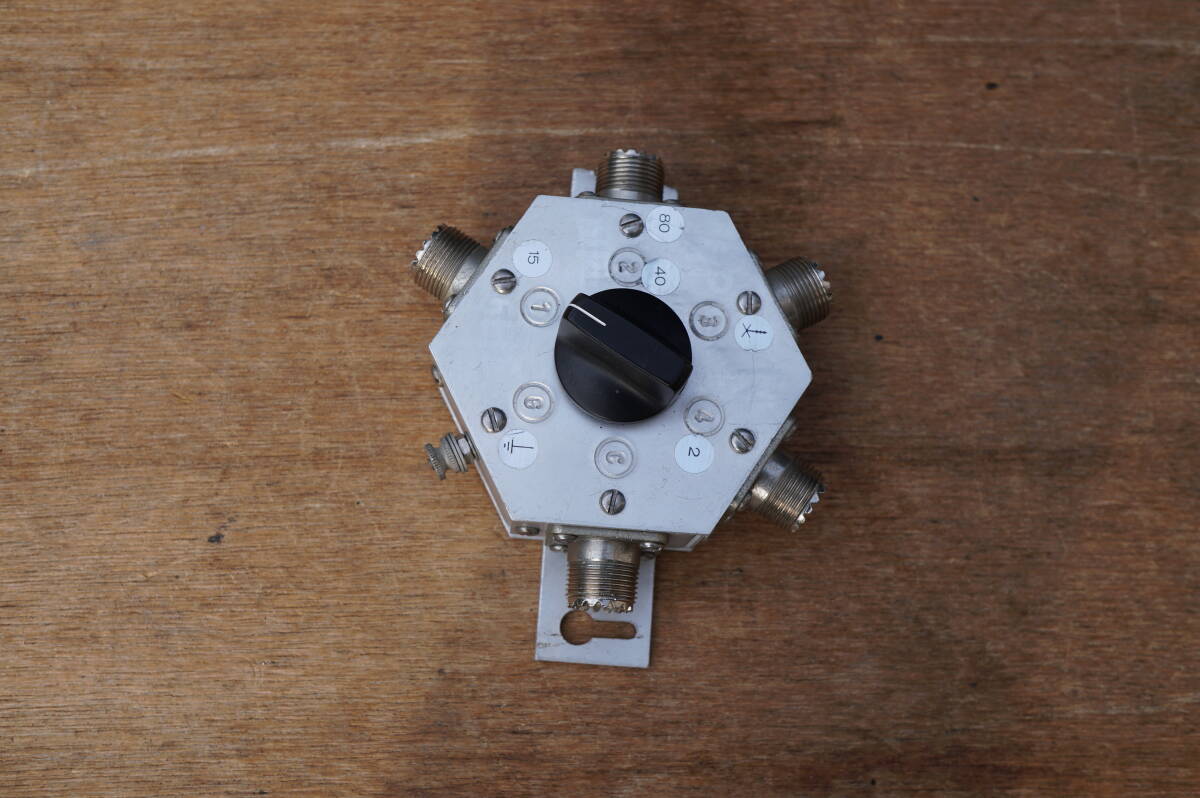 ヒースキット　H－１２３４　４回路同軸（アンテナ）切替器　中古品