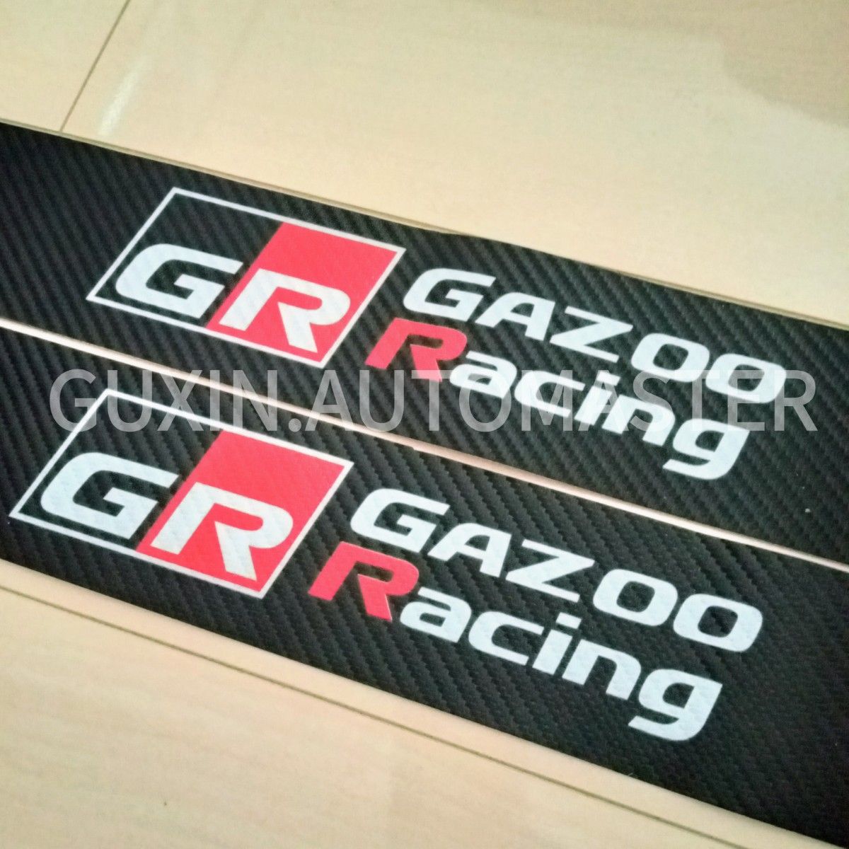 匿名配送 GR ガズーレーシング サイドステップ カーボンファーバー 傷防止ステップシート プロテクター 4枚セット Aタイプ