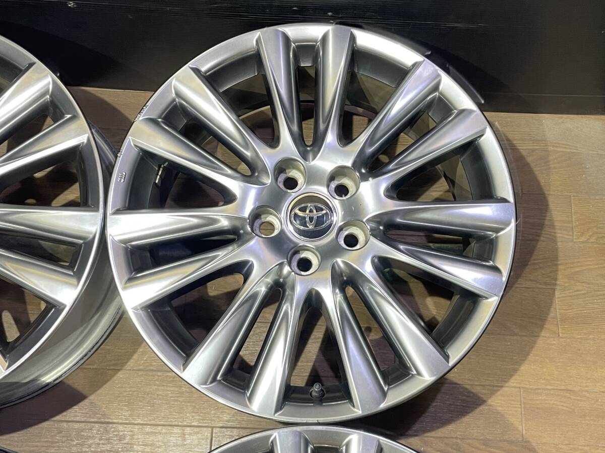 ★【即決】トヨタ 60 ハリアー 純正 18x7.5J+45 プレミアム 中古4本★送料:全国一律4900円(北海道5400円)(沖縄、離島発送不可)個人宅配達OKの画像4