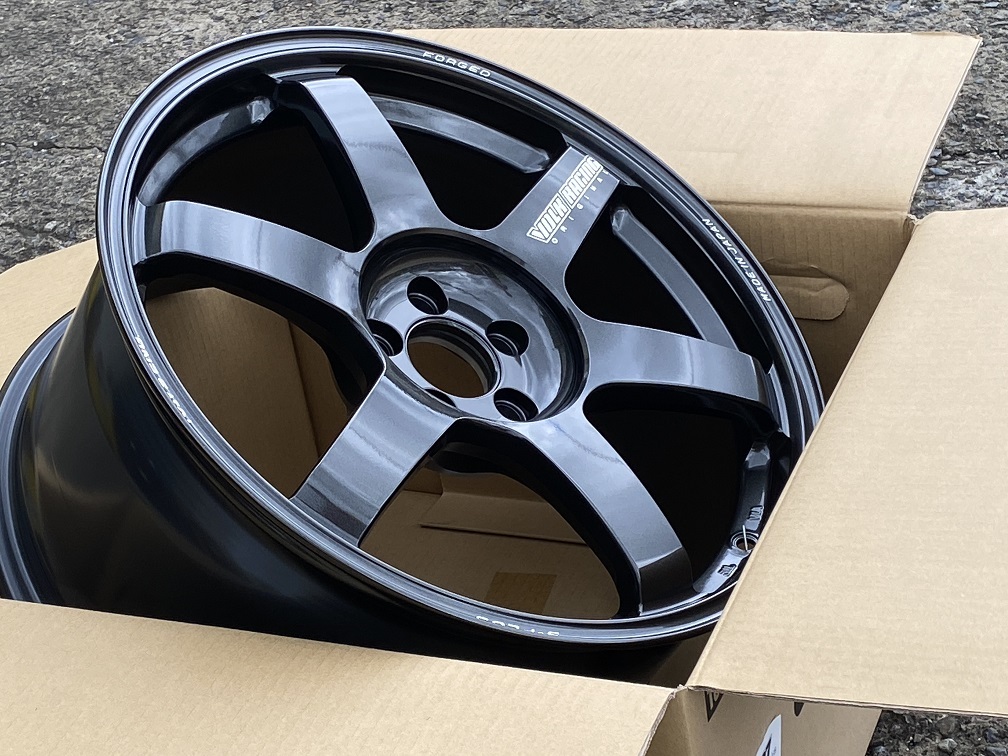 レアサイズ RAYS VOLKRACING TE37SAGA S-plus 18インチ9.0J+47 5H100 GR86 BRZ 新品ホイール4本セットの画像4