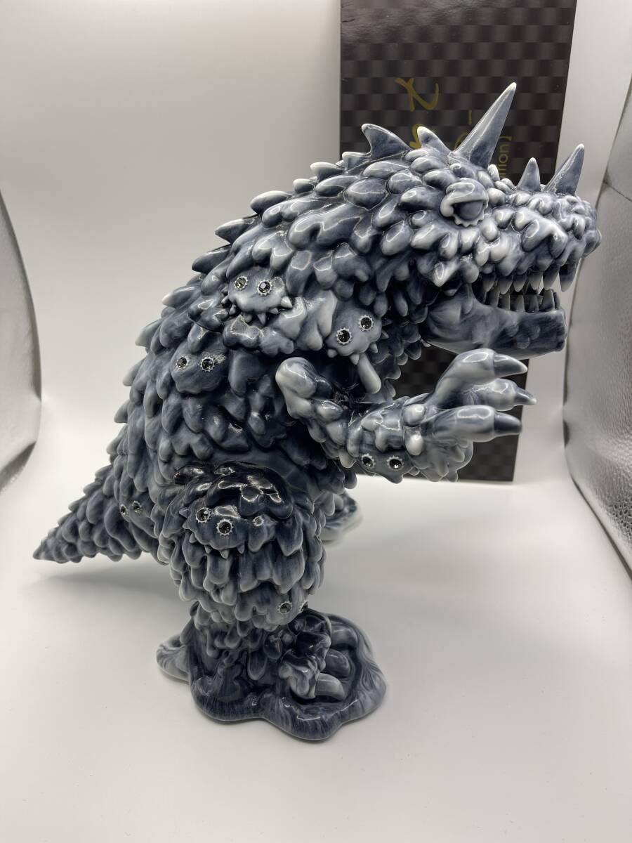 2017 怪獣 TAN KAIJU・TAN MADMIMI CONVICT 限定カラー ソフビ 2017 怪獣 TAN KAIJU・TAN MADMIMI CONVICT 限定カラー ソフビ