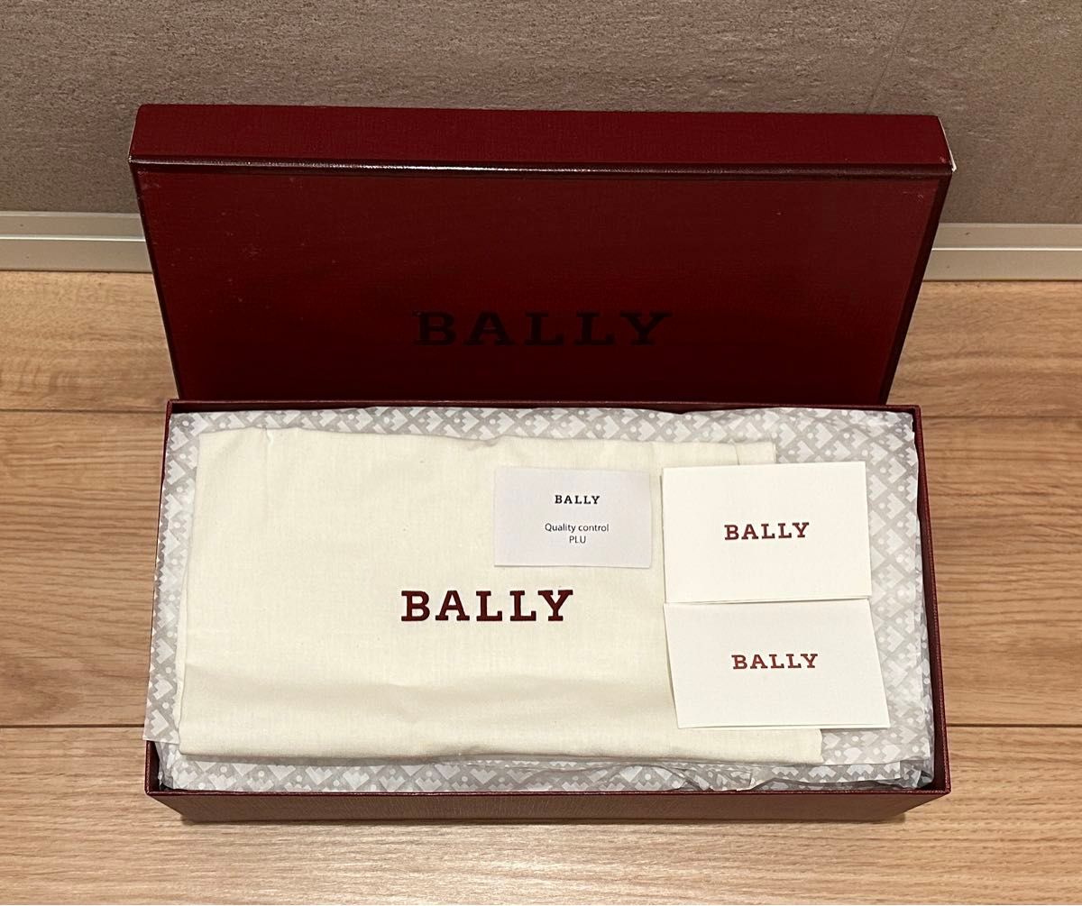 BALLY フラットパンプス　イエロー