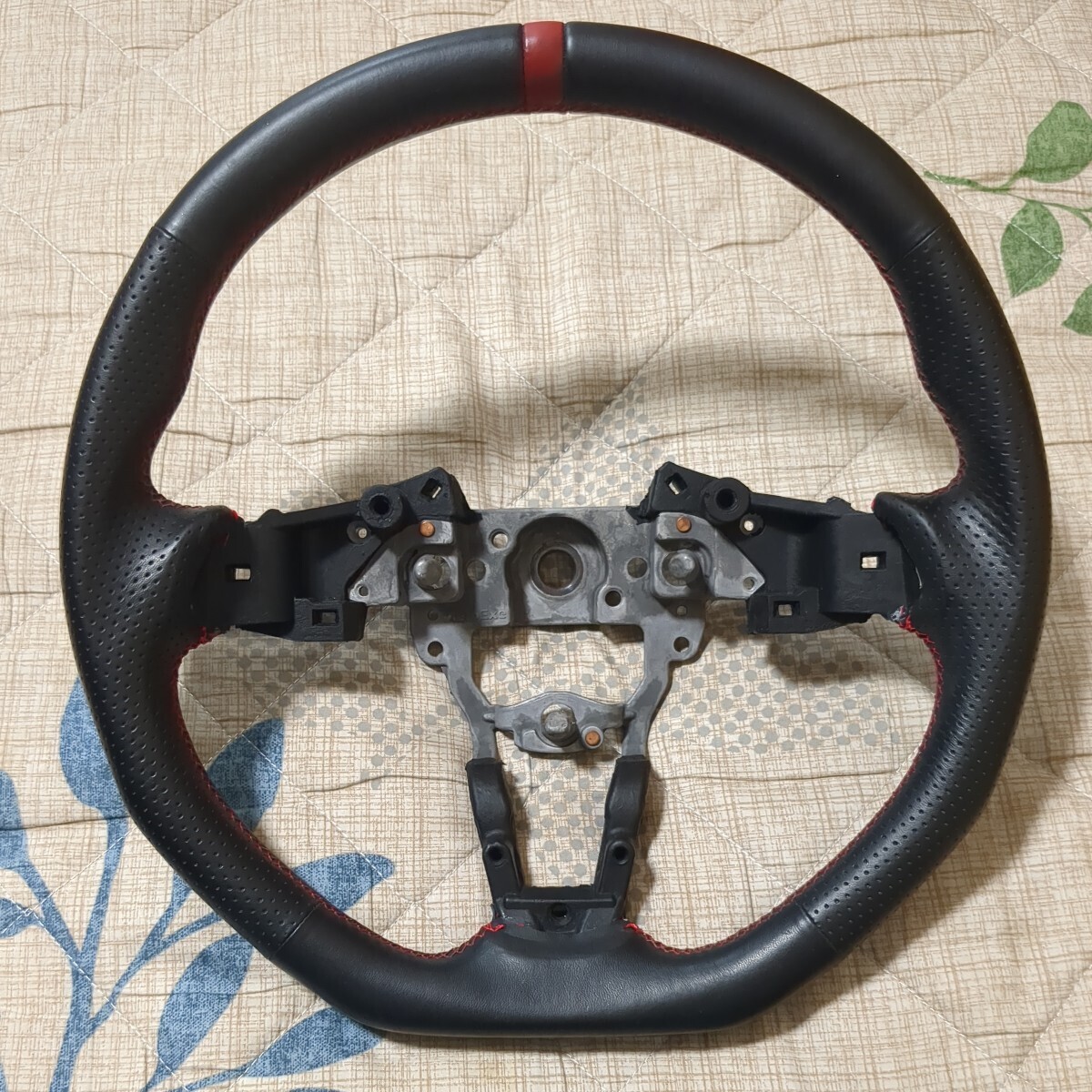 AutoExe AutoExe sport steering wheel (ND series ) MND1370-03