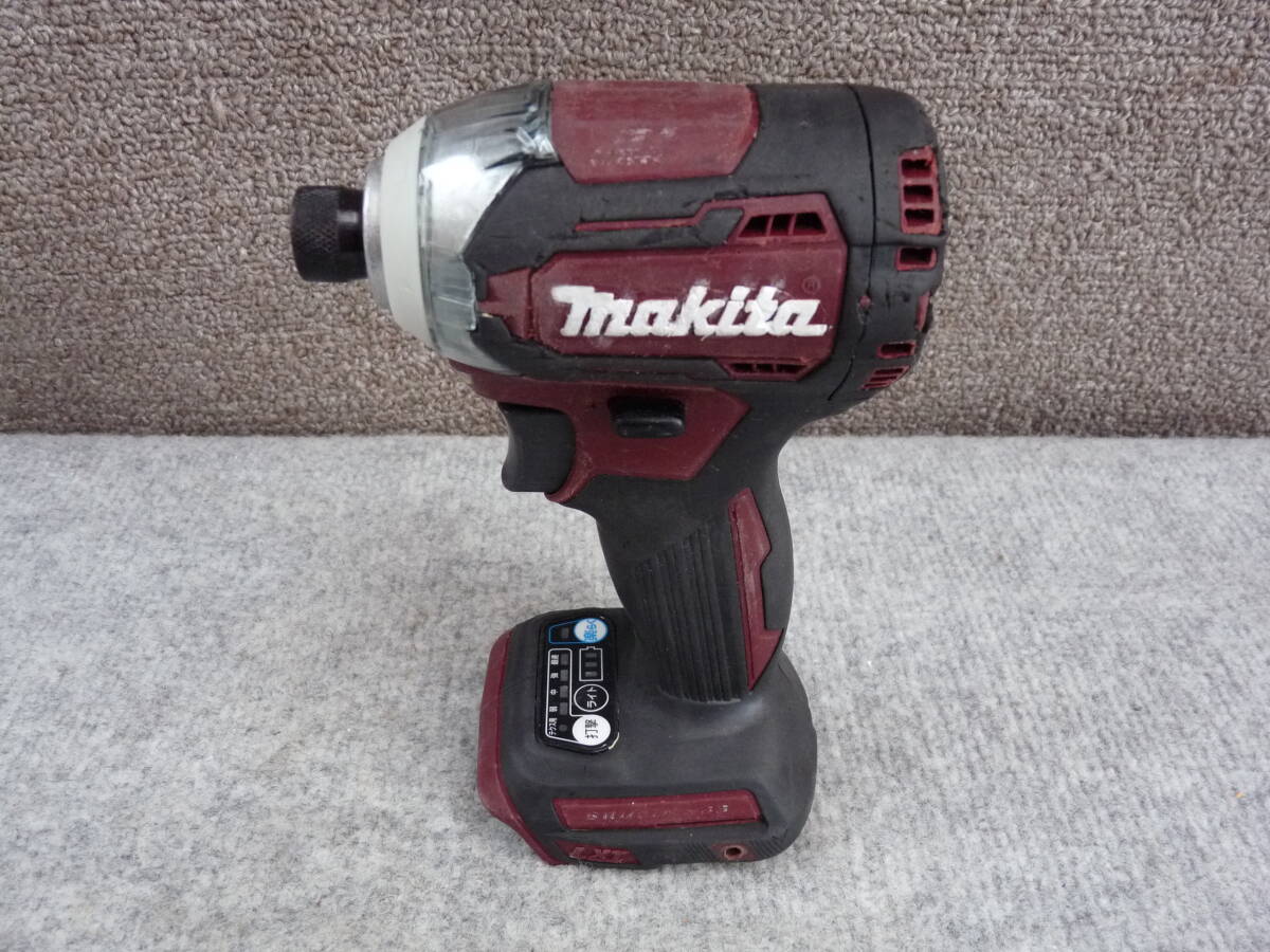 マキタmakita 中古品 １８V充電式 インパクトドライバ TD170D本体のみ（赤） 税込即決 4000円 動作確認済み_画像6