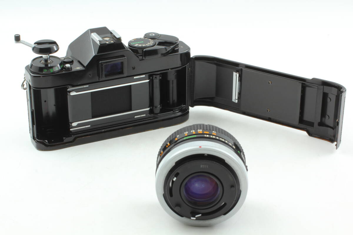 【現状品】Canon AE-1 PROGRAM ボディCANON LENS FD 50mm 1:1.8 S.C 一眼レフ フィルムカメラ 動作確認済 シャッター、露出計OK の画像10