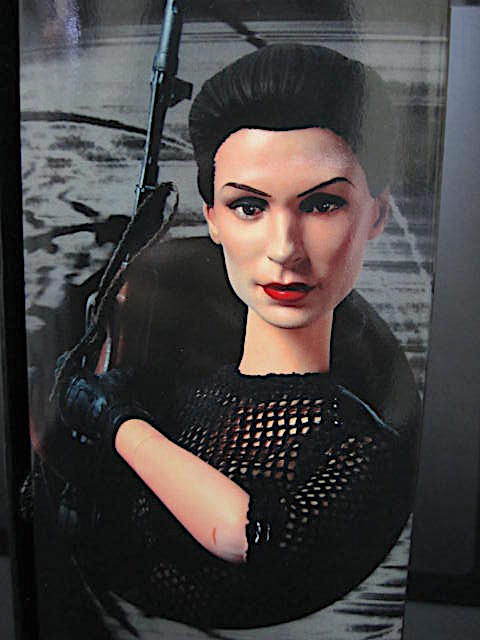 007 オナトップ ○ 1/6 ファムケ・ヤンセン SideShow ゴールデンアイ