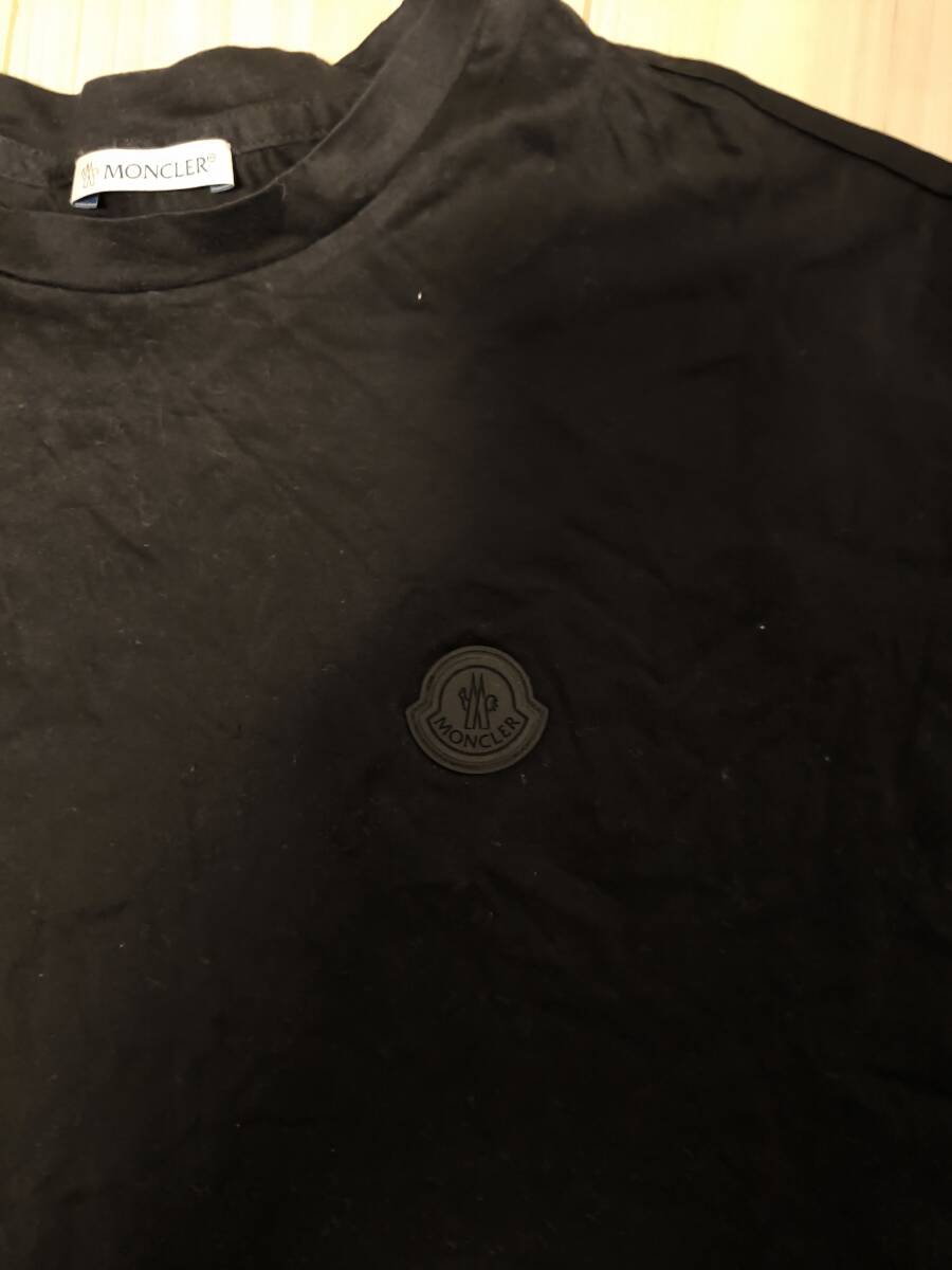 美品 MONCLER モンクレール Tシャツ M 黒 ブラック 新宿伊勢丹メンズ館購入_画像3