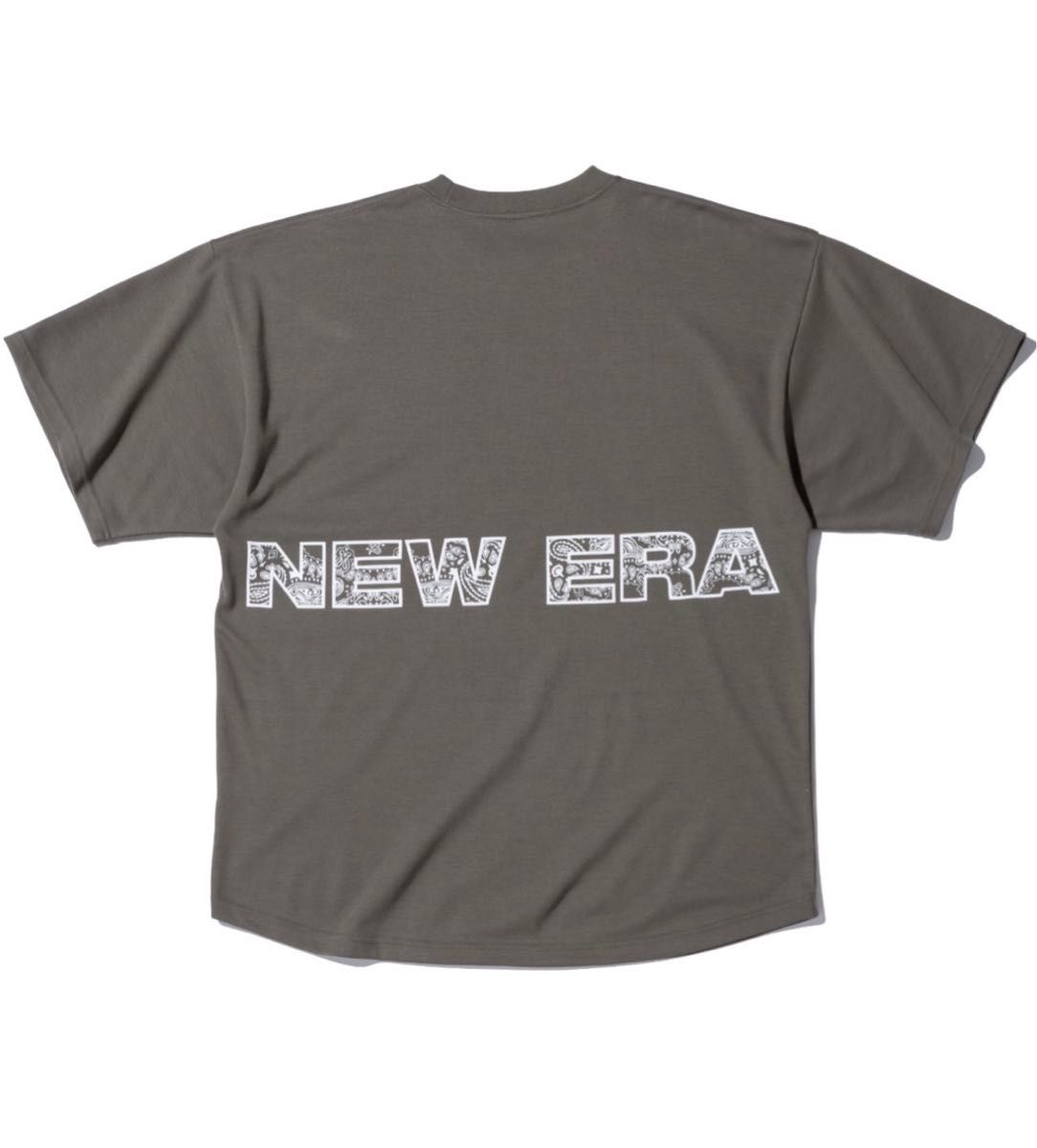 NEW ERA Tシャツ XL オリーブ ペイズリー オーバーサイズ NEWERA パフォーマンスアパレル ニューエラ バンダナ