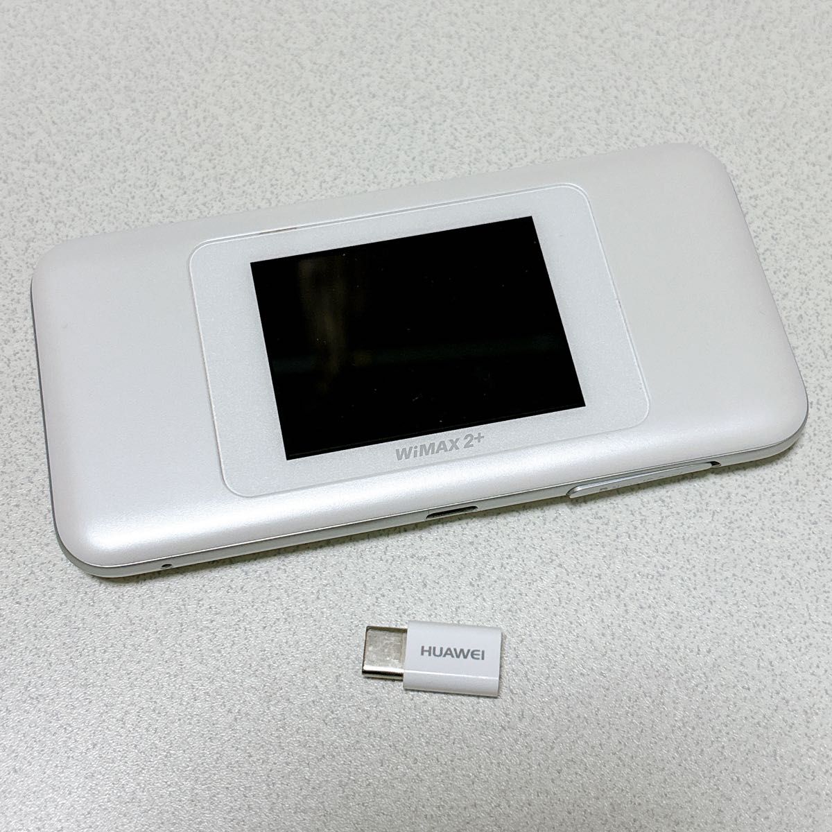 UQ wimax モバイルルーター ポケットwifi モバイルwifi 白 UQ wimax モバイルルーター ポケットwifi モバイルwifi 白