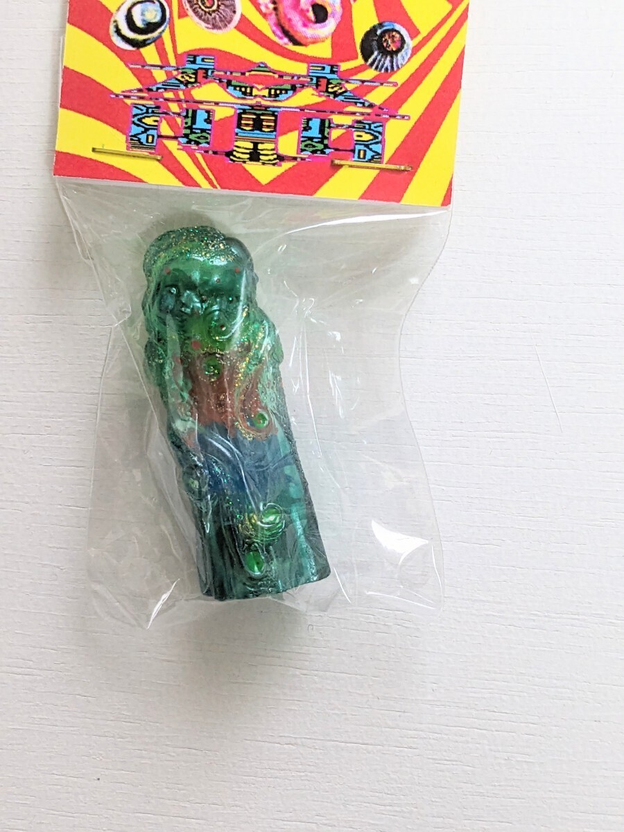 Kiki キキのジンゾウ少年シリーズ 人造少年パラノイドX 蓄光 GID Kiki キキのジンゾウ少年シリーズ 人造少年パラノイドX 蓄光 GID