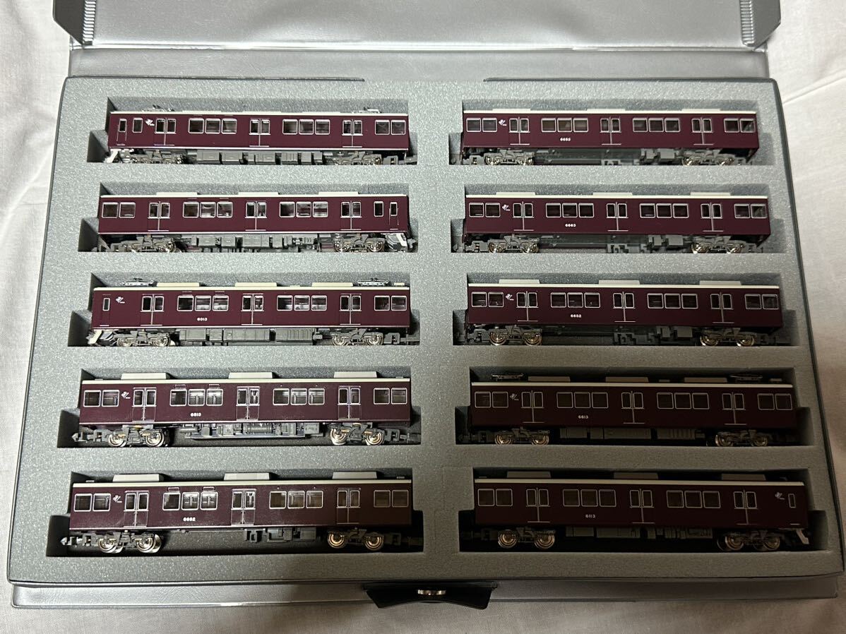 グリーンマックス 30239 阪急 6000系 宝塚線 6013編成 8輛編成セット (動力付き)+30266 阪急 8000系1次車 増結用先頭車2輛セット(動力無し)