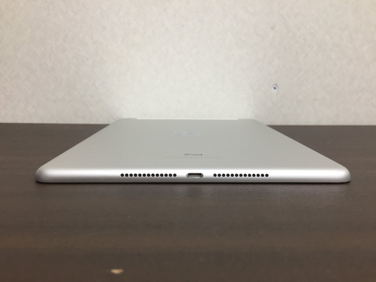 Apple iPad6 32GB 画面ライン抜け バッテリー91% 第6世代 シルバー A1954 MR6P2J/A 現状品の画像4
