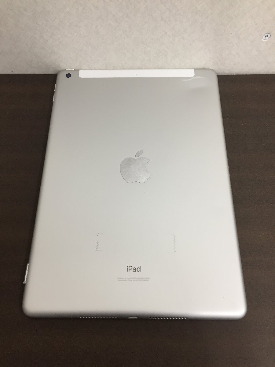 Apple iPad7 32GB 10.2インチ 背面凹みあり バッテリー96％ Wi-Fiモデル A2198 第7世代 シルバー 現状品 動作品の画像2