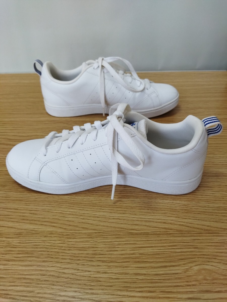 adidas アディダス スニーカー 白 ホワイト 24.5cm 靴 レディースシューズ シューズ ブランド靴の画像3