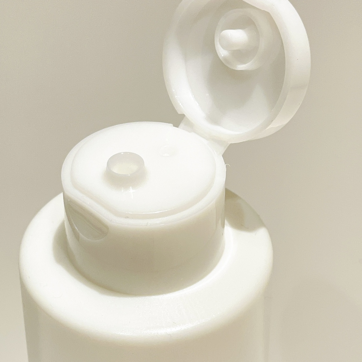【OMO309HM】未使用 HABA ハーバー 薬用 うるおいセラミドミルク 200ml ボディミルク Cミルク 無添加の画像9
