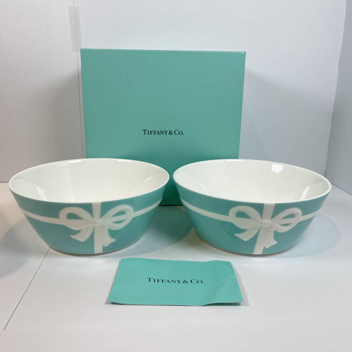 【OFS291ST】美品 TIFFANY&Co. ティファニー ブルーボックス ボウル 2点セット リボン 3121 3401 箱有り 洋食器 陶器 ブランド食器の画像1