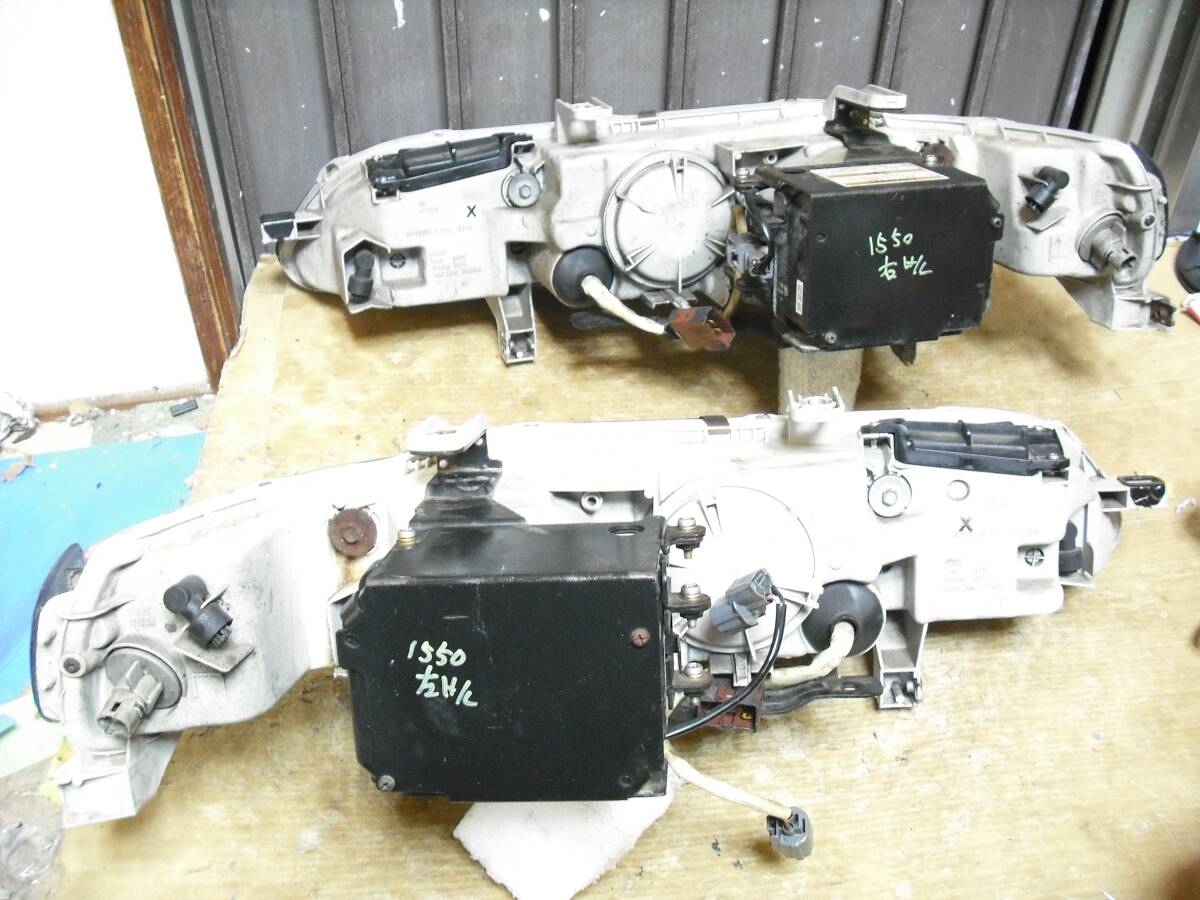 ホンダ純正 インテグラ タイプＲ 98年スペック 後期 DC2 キセノンHIDヘッドライト左右の画像4