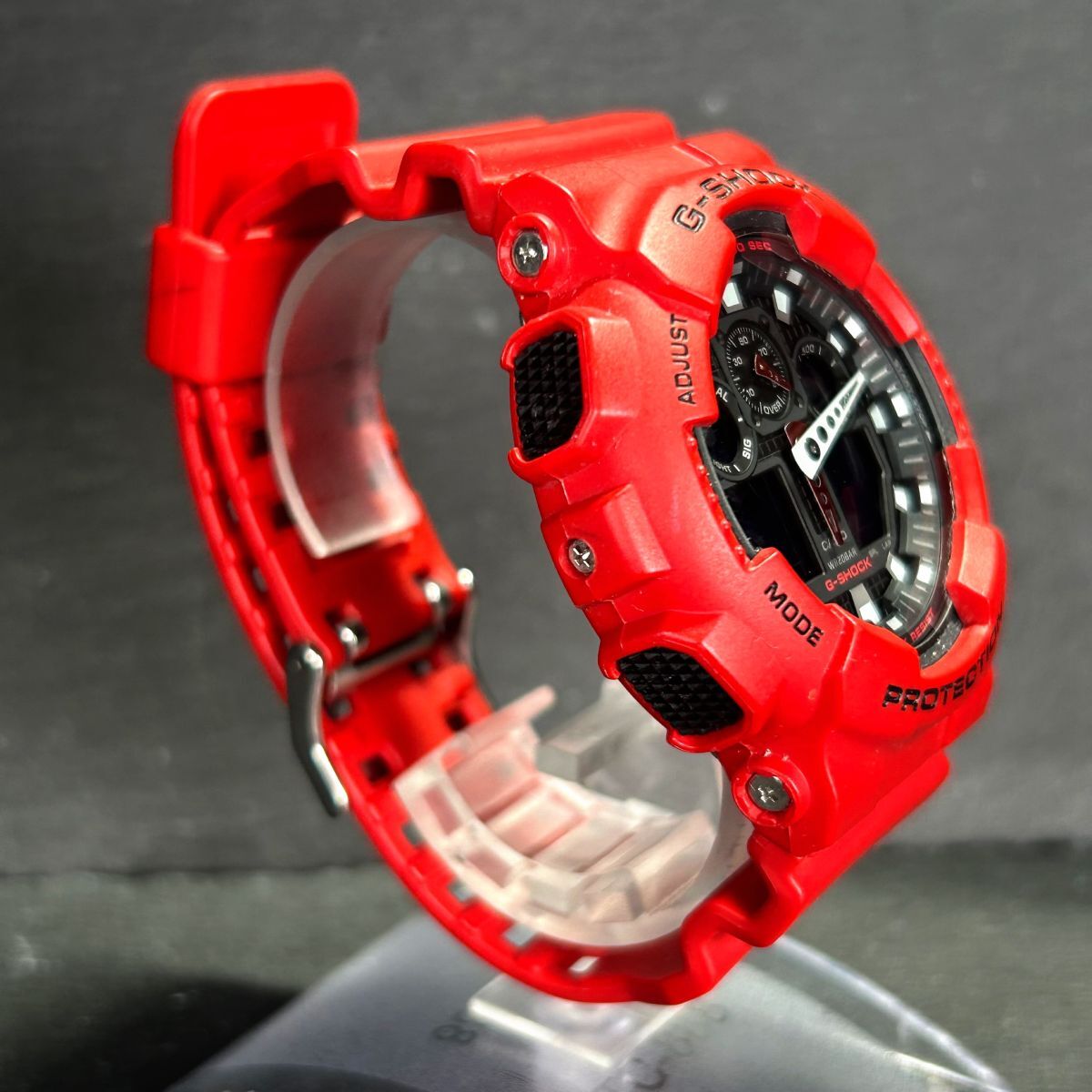 美品 CASIO カシオ G-SHOCK ジーショック GA-100B-4A 腕時計 クオーツ アナデジ 多機能 レッド ステンレススチール メンズ 新品電池交換済の画像5