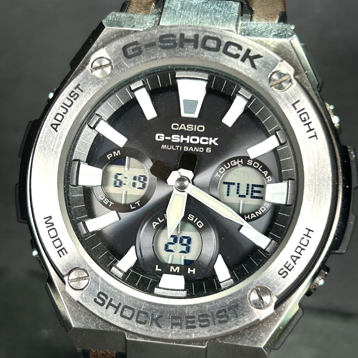 美品 CASIO カシオ G-SHOCK ジーショック G-STEEL ジースチール GST-W130L-1A 腕時計 タフソーラー 電波時計 アナデジ ステンレススチールの画像2