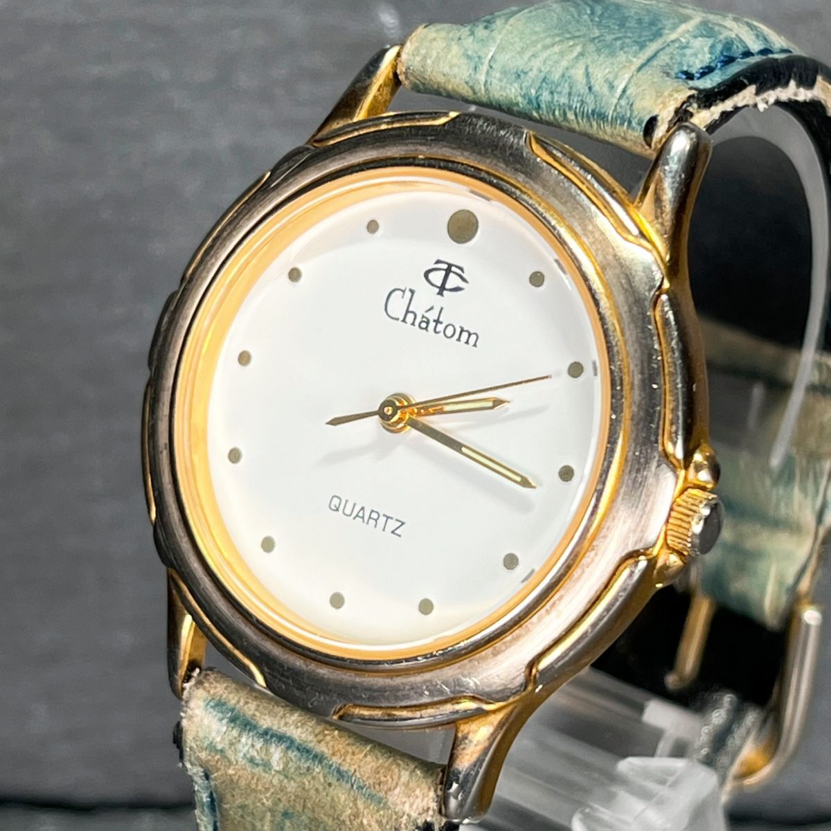 Chatom チャトム QUARTS クオーツ ユニセックス 腕時計 アナログ 3針 ホワイト文字盤 ゴールド ブルー レザーベルト シンプル カジュアルの画像2