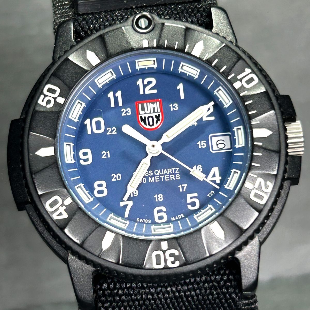 美品 Luminox ルミノックス ネイビーシールズ 3903 腕時計 クオーツ アナログ 3針 回転ベゼル ダイバーズウォッチ メンズ 動作確認済みの画像1