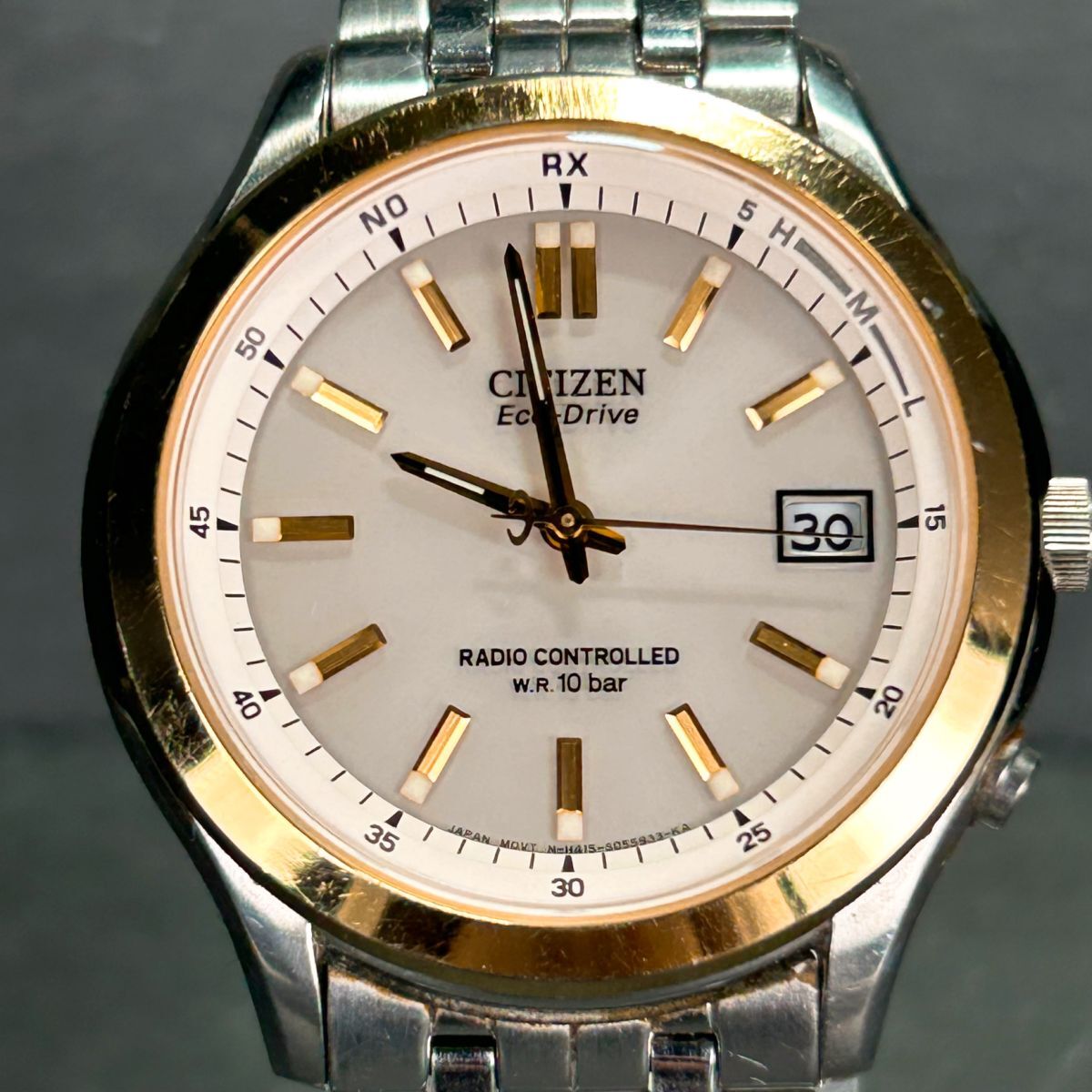 CITIZEN シチズン エコドライブ H415-S033039 腕時計 ソーラー 電波時計 アナログ カレンダー ゴールド×シルバー コンビカラー メンズの画像3