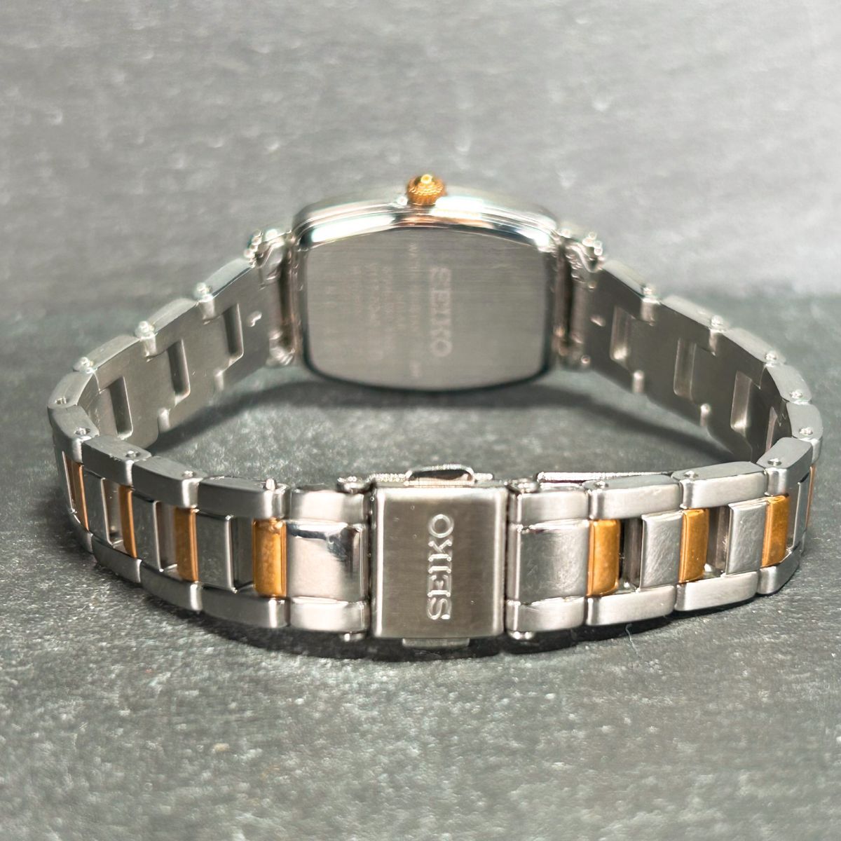 SEIKO セイコー TISSE ティセ SWFA161 腕時計 ソーラー アナログ 3針 トノー型 ステンレススチール カーブガラス シルバー 動作確認済みの画像6