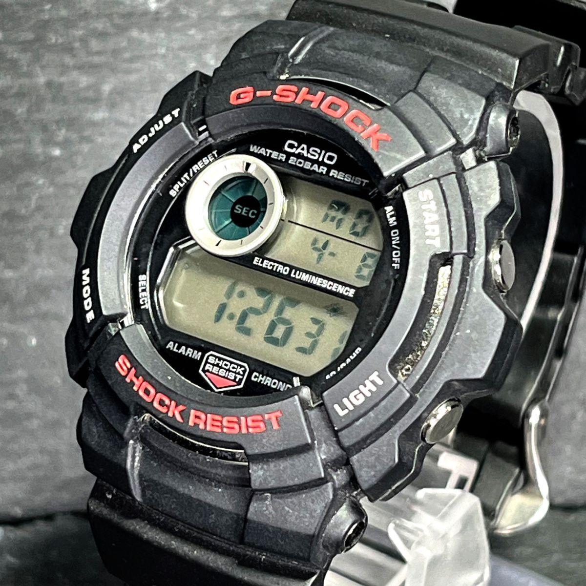 CASIO カシオ G-SHOCK Gショック BASIC ベーシック G-2000-1JF メンズ 腕時計 デジタル クオーツ ラウンド ブラック 樹脂 新品電池交換済み_画像2