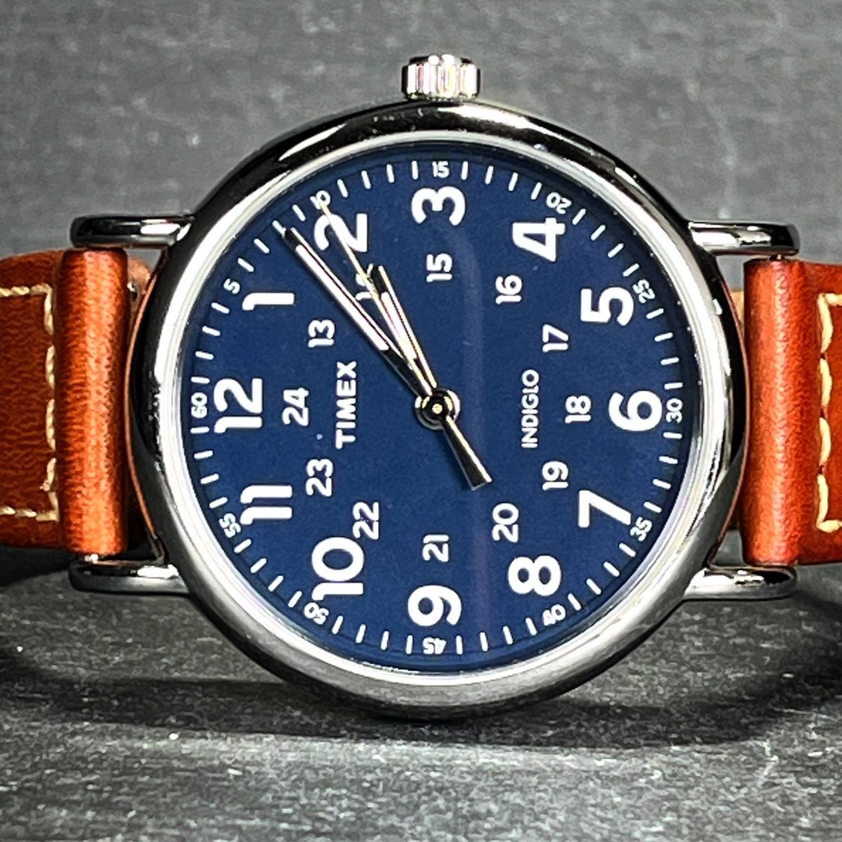 TIMEX タイメックス Weekender ウィークエンダー TW2R42500 腕時計 アナログ クオーツ ネイビー文字盤 ブラウン レザー 新品電池交換済みの画像4