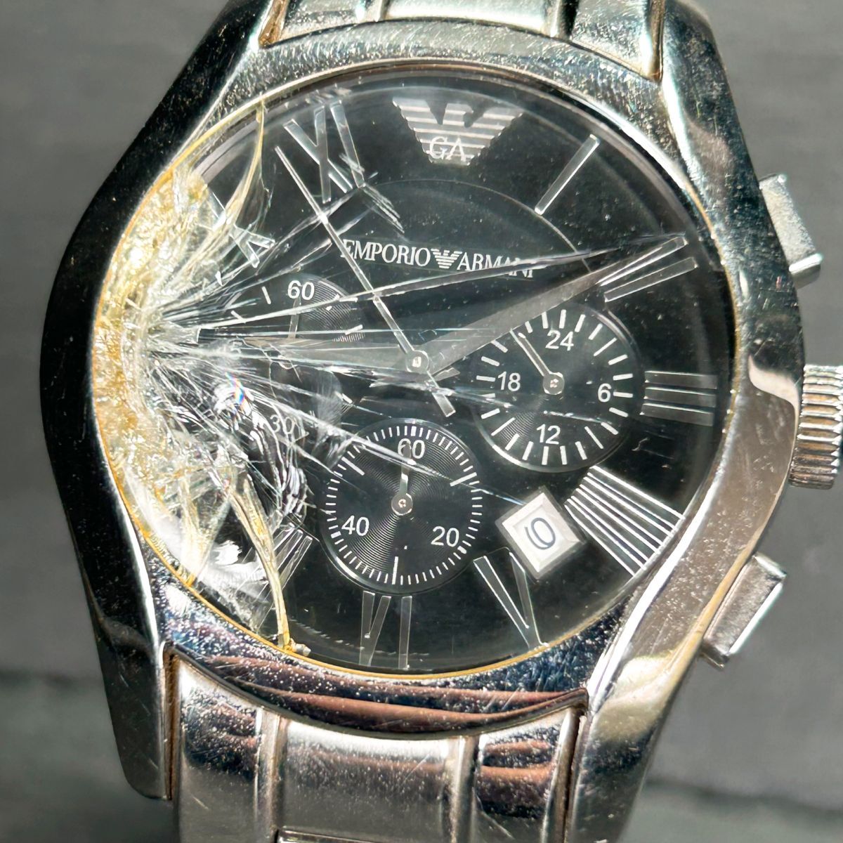 EMPORIO ARMANI エンポリオアルマーニ AR-0673 腕時計 クオーツ アナログ クロノグラフ カレンダー ステンレススチール 新品電池交換済みの画像2