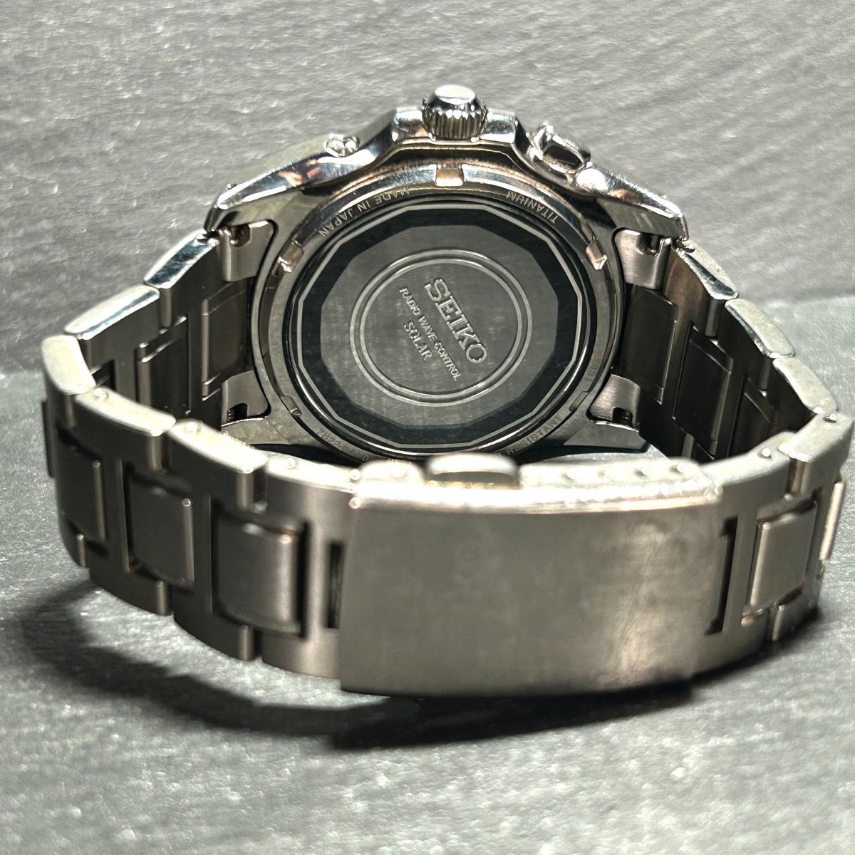 良品 SEIKO セイコー BRIGHTZ ブライツ SAGZ017 腕時計 ソーラー 電波時計 アナログ カレンダー チタニウム ブラック文字盤 動作確認済みの画像6