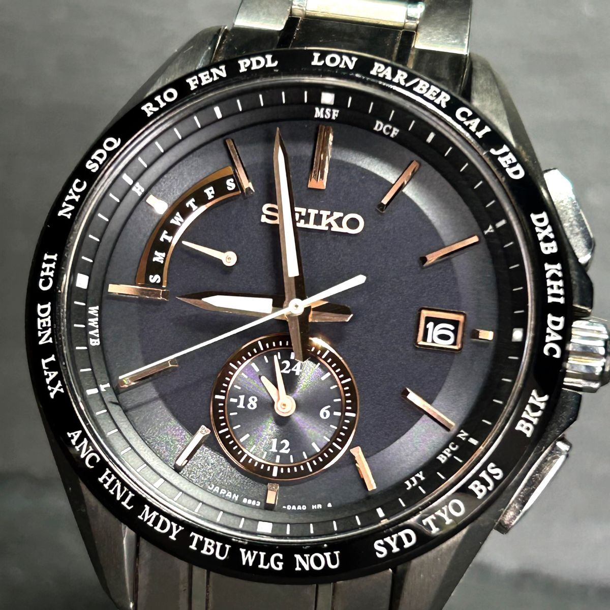 美品 SEIKO BRIGHTZ セイコー ブライツ フライトエキスパート SAGA243 腕時計 電波ソーラー チタニウム アナログ 3針 カレンダー メンズの画像2