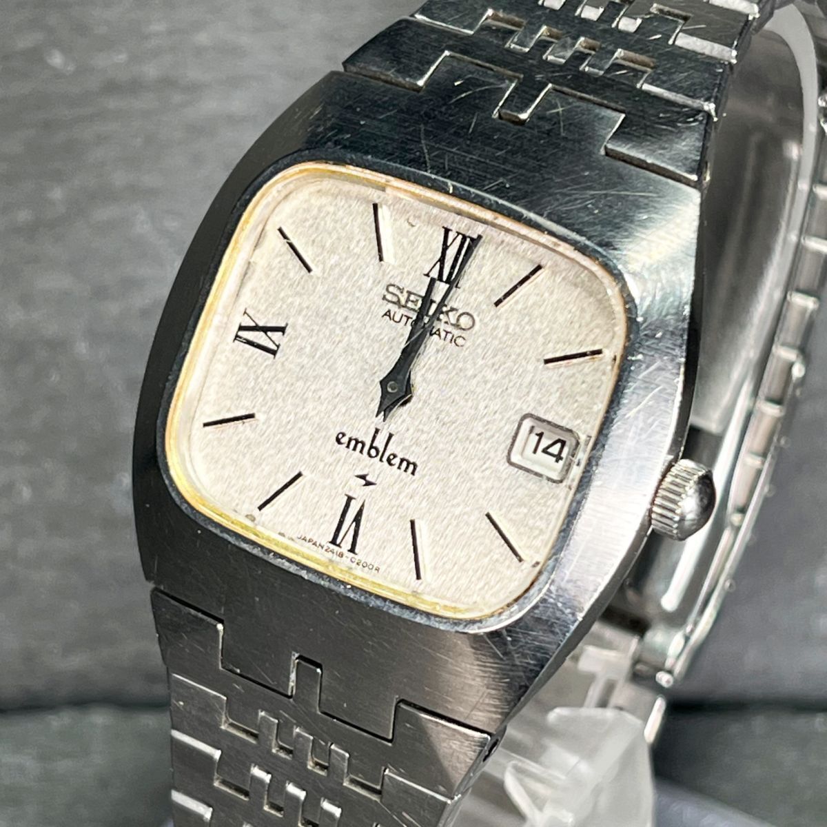 1979年製 ヴィンテージ SEIKO セイコー emblem エンブレム 2418-3020 メンズ 腕時計 アナログ 自動巻き 手巻き ホワイト文字盤 亀戸製の画像2