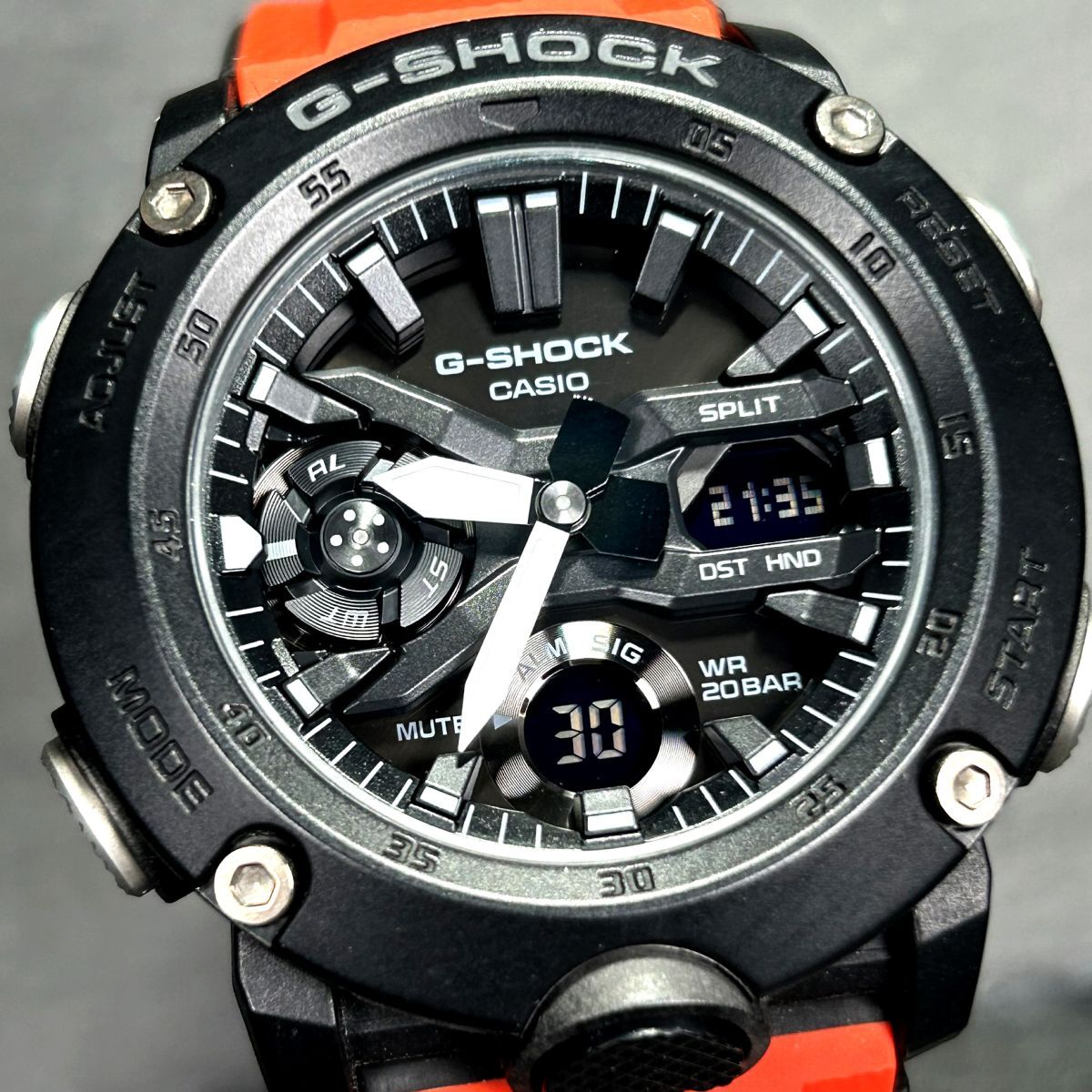 国内正規品 新品 CASIO カシオ G-SHOCK ジーショック GA-2000E-4JR 腕時計 アナデジ クオーツ 多機能 カーボンコアガード 替えベルト付の画像1