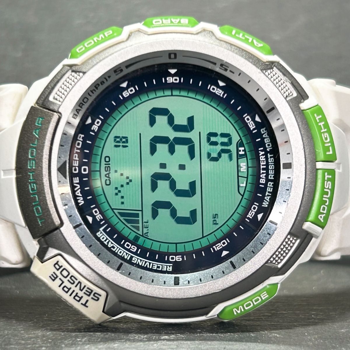 WWF タイアップモデル CASIO カシオ PRO TREK プロトレック PRW-1300WFJ-7 腕時計 電波ソーラー デジタル トリプルセンサー 多機能 メンズの画像4