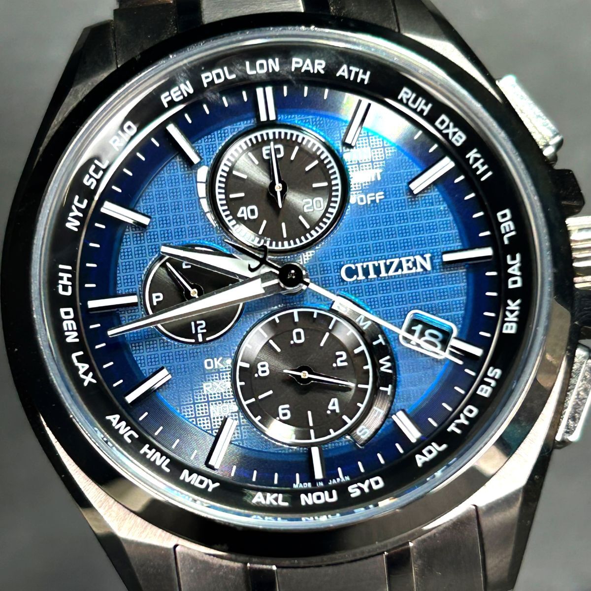 新品 CITIZEN シチズン ATTESA アテッサ エコドライブ AT8040-57L 腕時計 電波ソーラー アナログ カレンダー ブルー チタニウム メンズの画像1