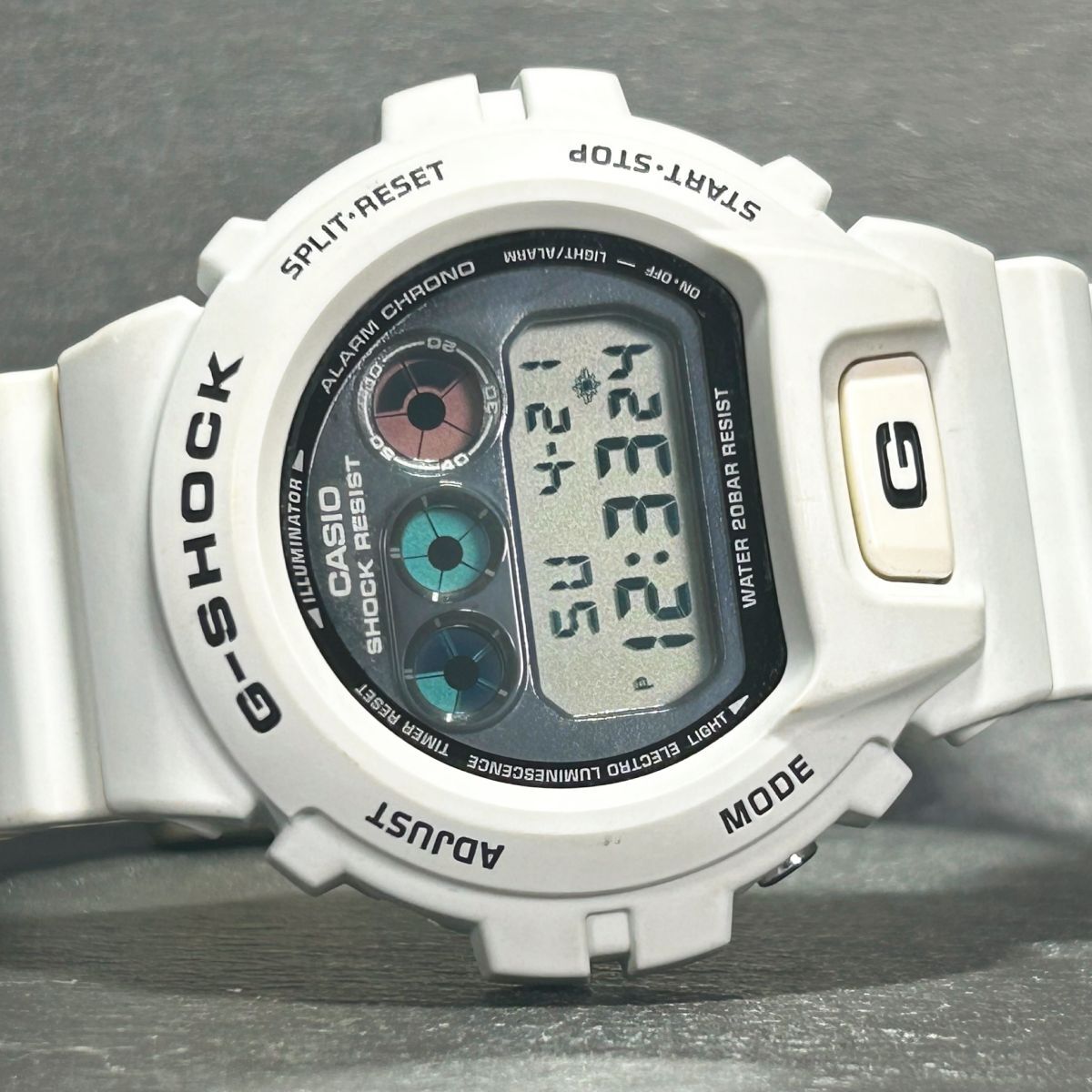 海外モデル 良品 CASIO カシオ G-SHOCK ジーショック DW-6900FS-8 腕時計 クオーツ デジタル 多機能 ホワイトグレー メンズ 動作確認済みの画像4