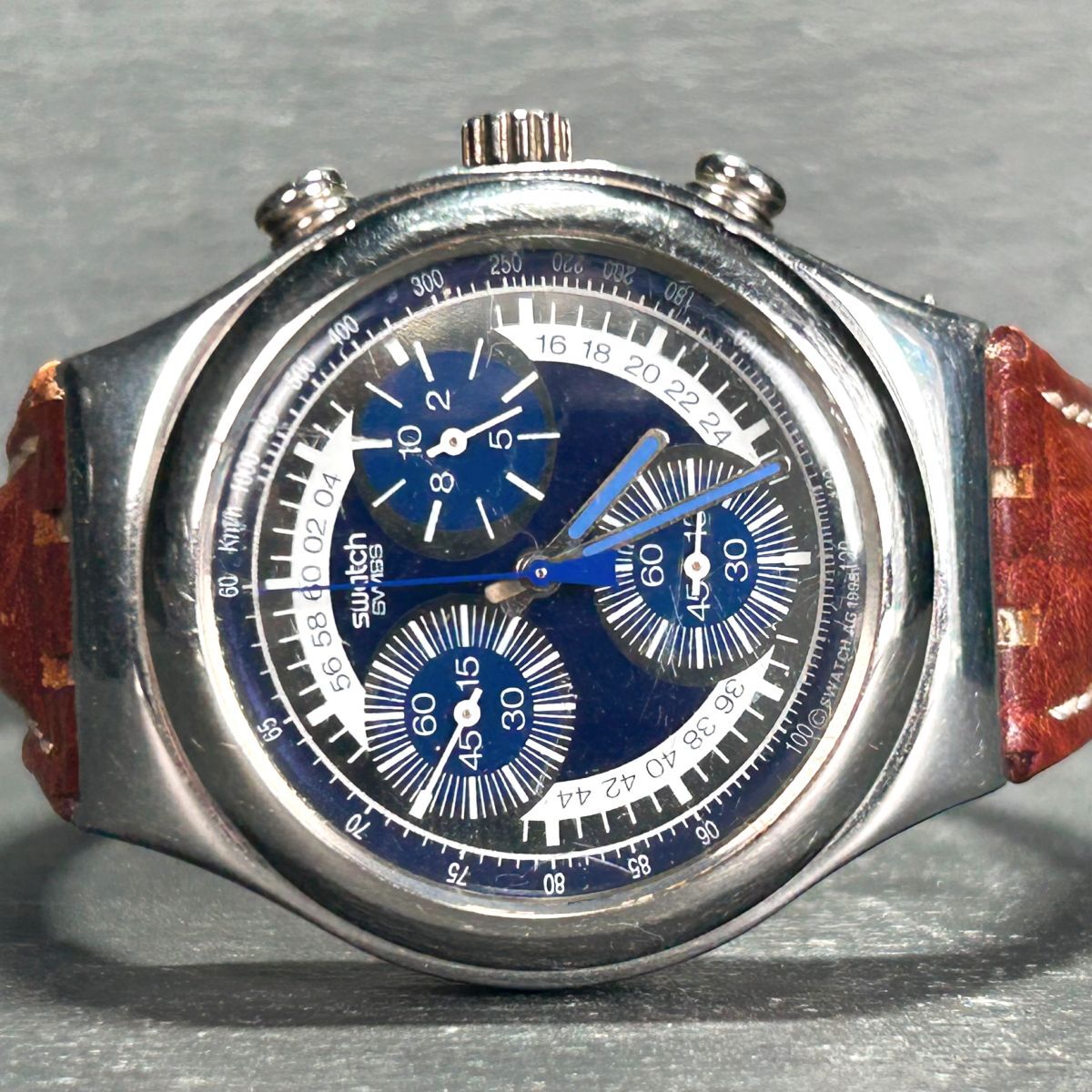 SWATCH Swatch IRONY Irony CHRONO Chrono AG1995 наручные часы кварц аналог хронограф нержавеющая сталь мужской новый товар батарейка заменена 