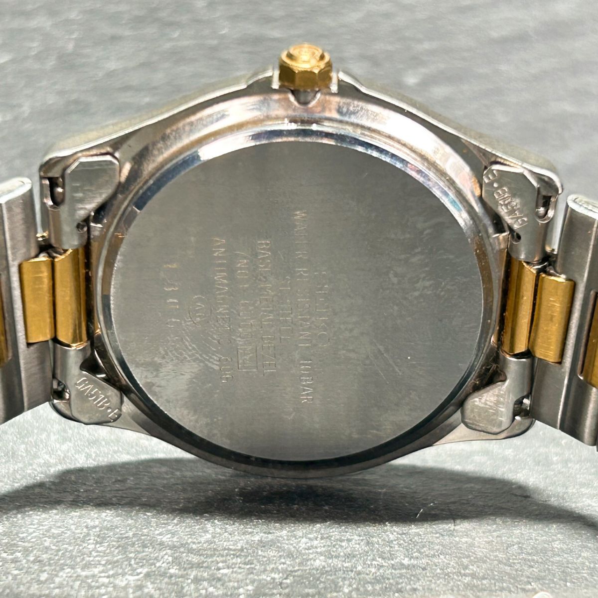 美品 SEIKO セイコー CADET カデット 7N01-6000 腕時計 クオーツ アナログ 3針 シルバー×ゴールド ステンレススチール 新品電池交換済みの画像8