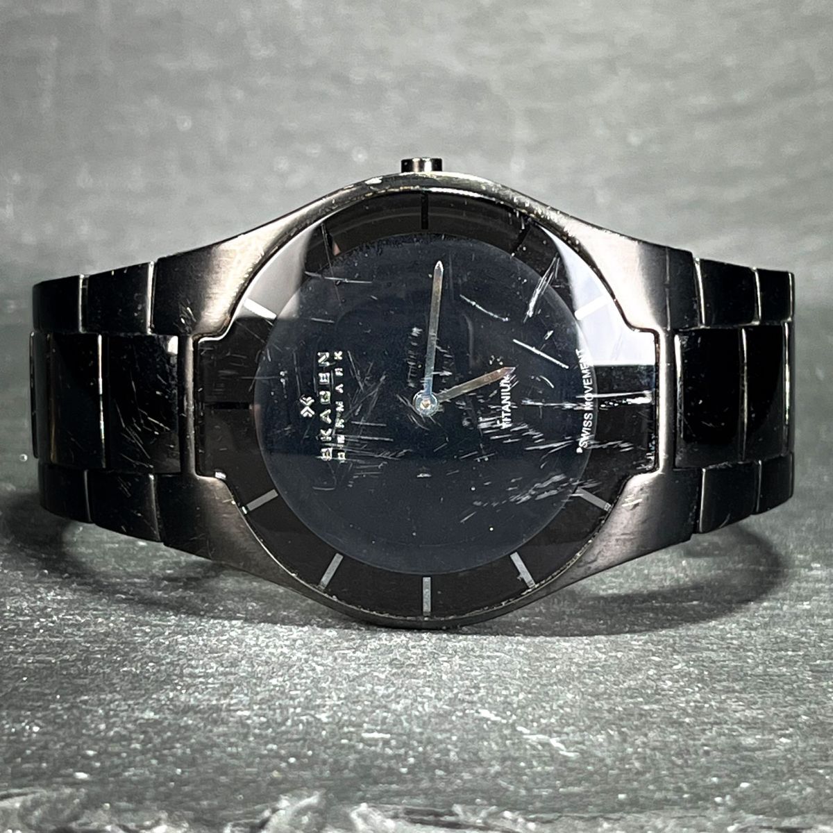 SKAGEN スカーゲン Black Label ブラックレーベル 585XLTMXB 腕時計 アナログ クオーツ ２針 ラウンド チタン メタルベルト 両開き式の画像5