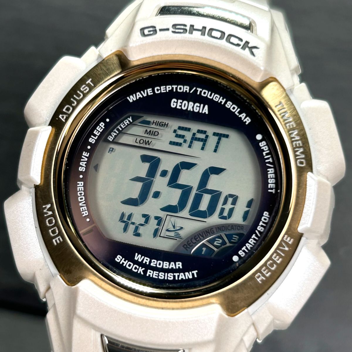 CASIO カシオ G-SHOCK ジーショックｘGEORGIA ジョージア GW-300LVJ 腕時計 電波ソーラー デジタル 多機能 ホワイト メンズ 動作確認済み_画像2
