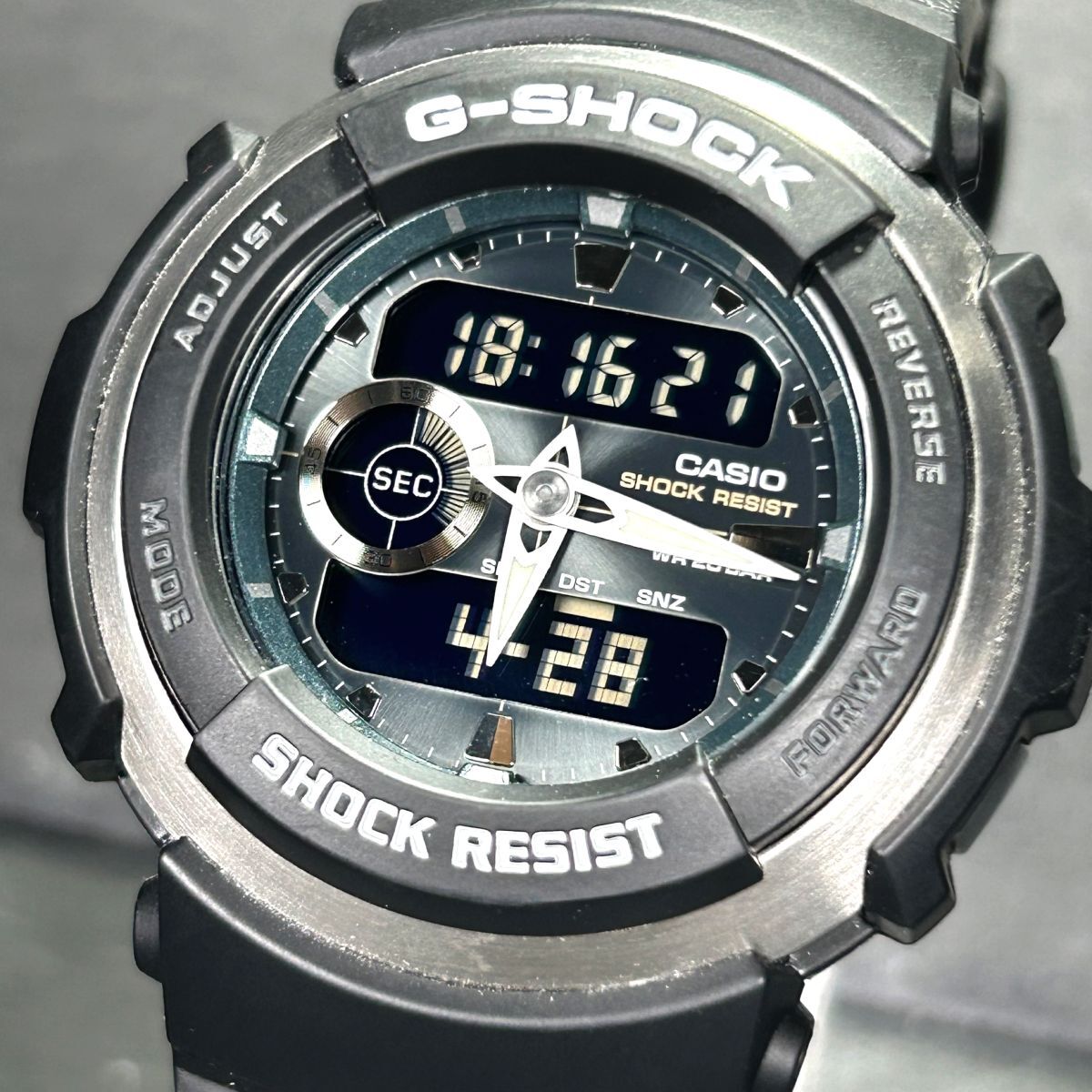 超美品 CASIO カシオ G-SHOCK ジーショック G-SPIKE ジースパイク G-300-3A 腕時計 クオーツ アナデジ 多機能 グリーン メンズ 動作確認済の画像2